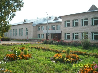 Входная группа Пазяльская основная общеобразовательная школа. 