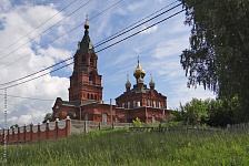 Входная группа Воскресенский храм в селе Советско-Никольское. 