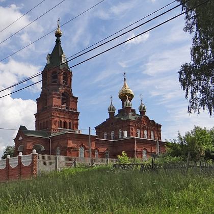 Входная группа Воскресенский храм в селе Советско-Никольское. 