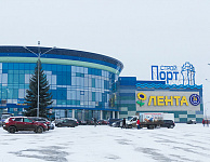Входная группа Лента, сеть гипермаркетов (на Кирова).  Кирова,  146
