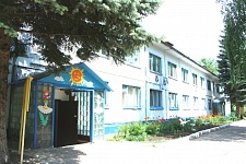 Входная группа Детский сад № 163.  Дзержинского,  41