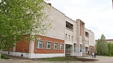 Входная группа Школа № 88.  Пушкинская,  285