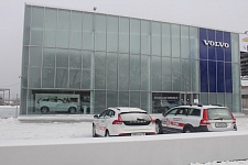 Входная группа Volvo - официальный дилер (Volvo Car Ижевск, автосалон).  Крылова,  34